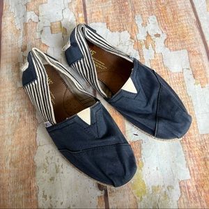Toms blue striped slip on shoes women’s size 7.5
